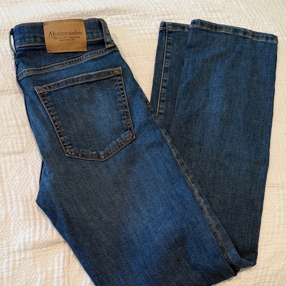 Abercrombie & Fitch Men's Dark Blue Straight Jeans